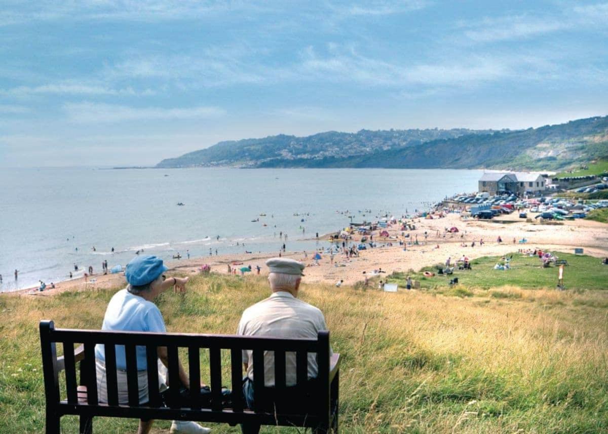 Newlands Park Hotell Charmouth Exteriör bild